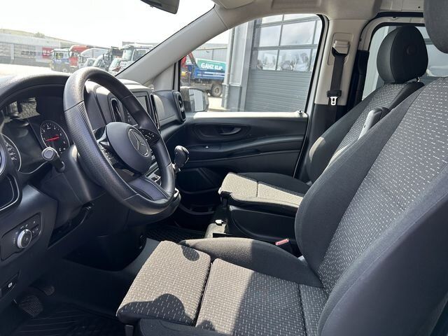 Mercedes-Benz Vito 2024