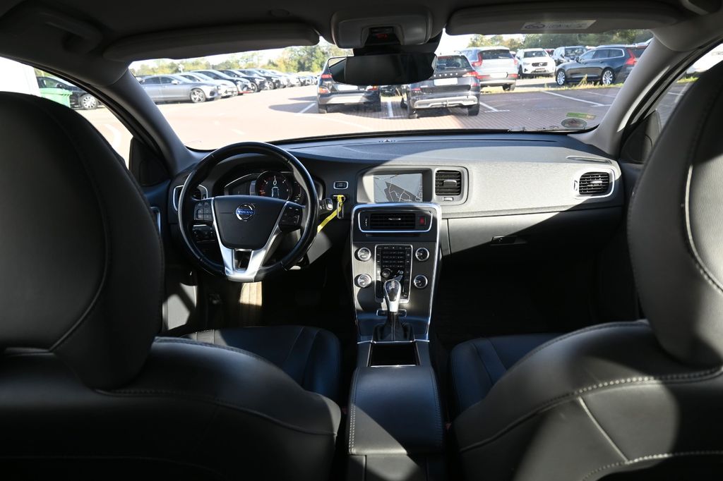 Volvo V60 2015