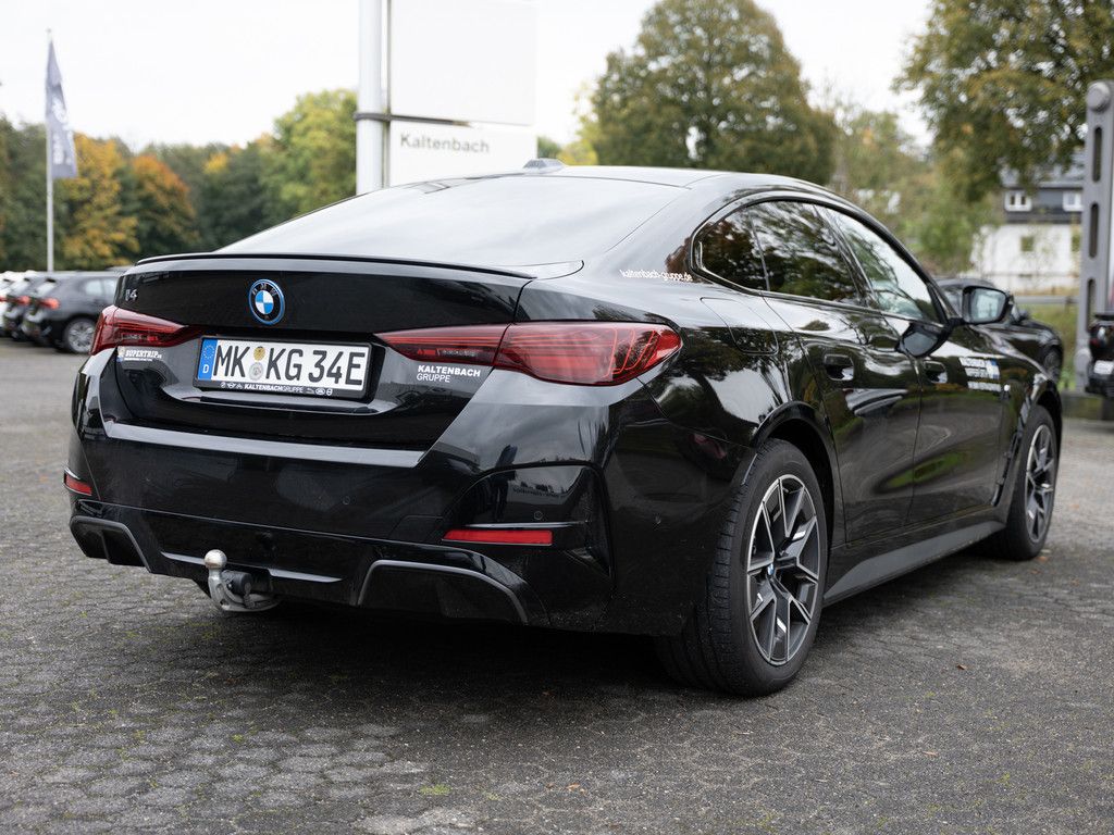 BMW i4 2024
