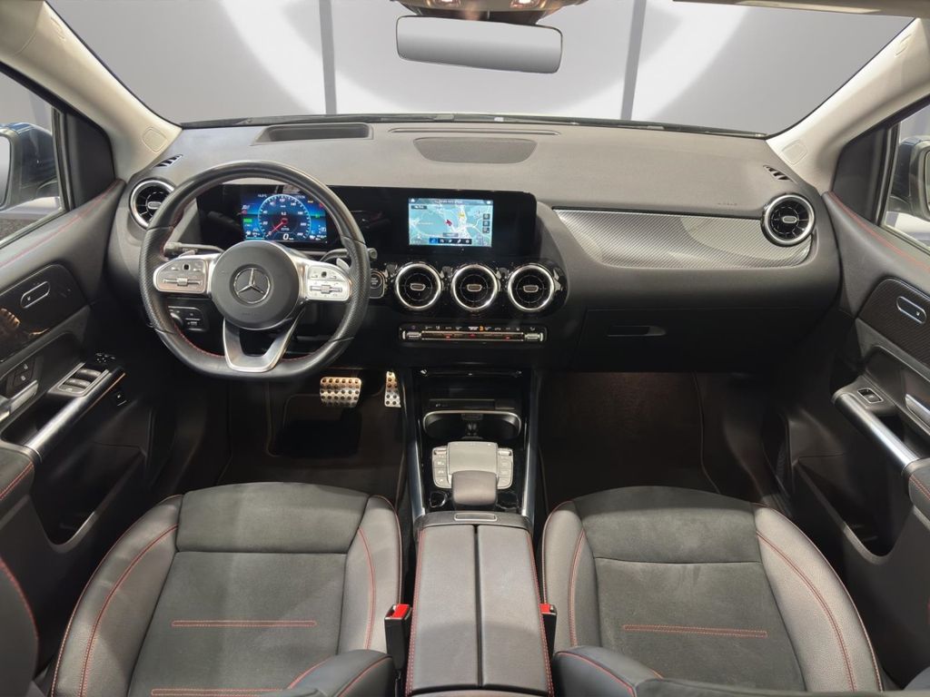 Mercedes-Benz B 250 2022