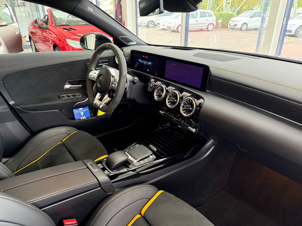 Mercedes-Benz CLA 45 AMG 2024