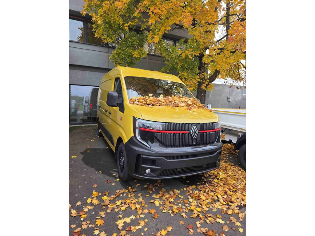 Renault Master 2025