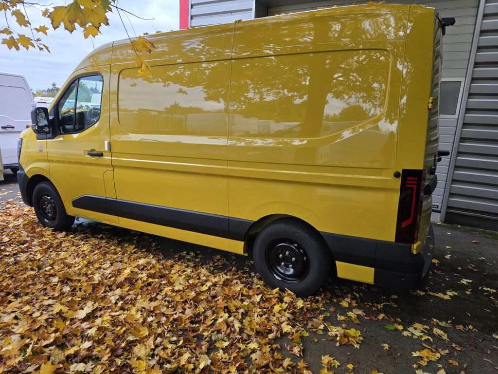 Renault Master 2025
