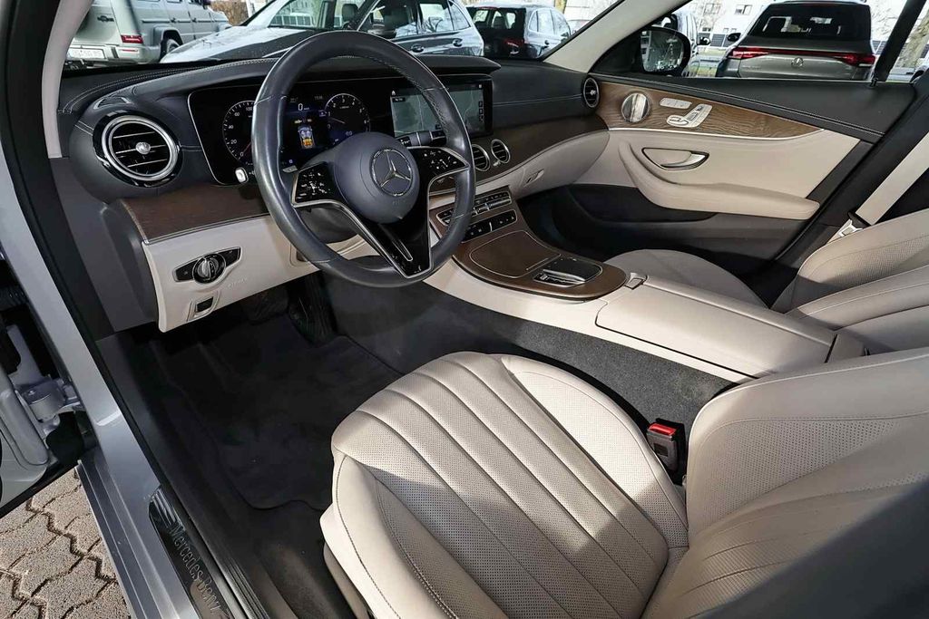 Mercedes-Benz E 300 2021