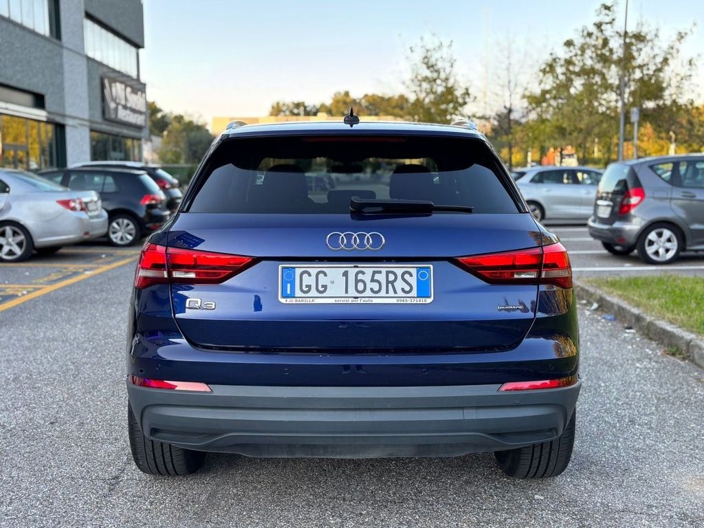 Audi Q3 2021