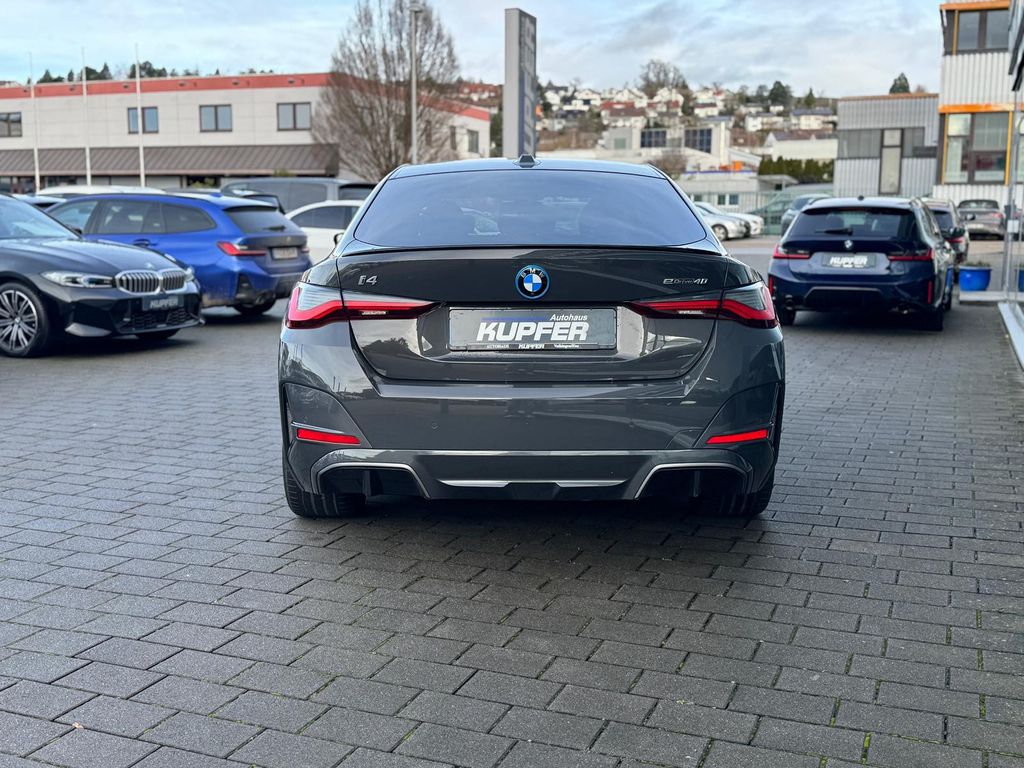 BMW i4 2023