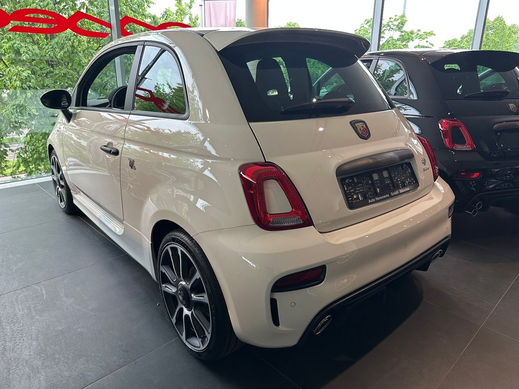 Abarth 595 2024