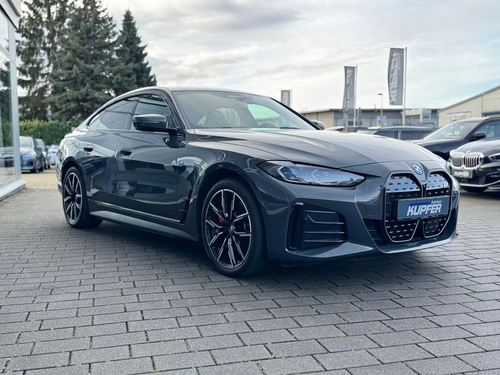 BMW i4 2023
