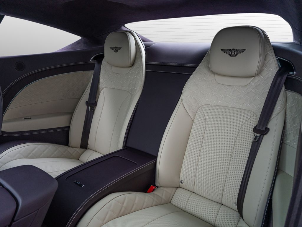 Bentley Continental GT 2024