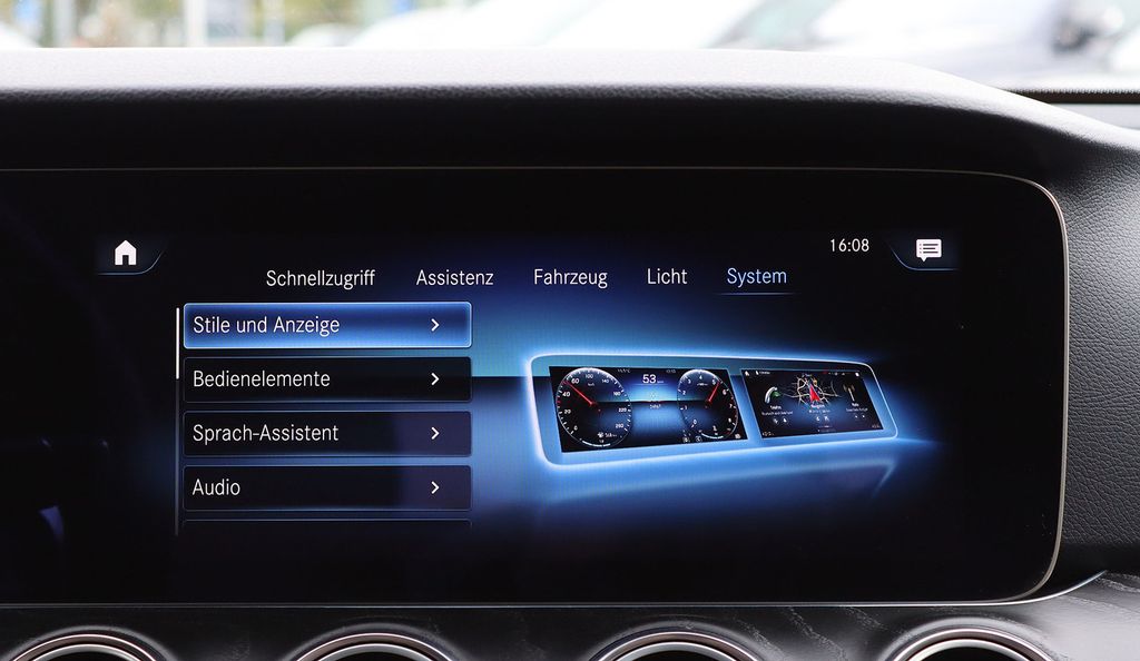 Mercedes-Benz E 220 2021