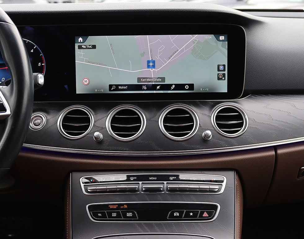 Mercedes-Benz E 220 2021