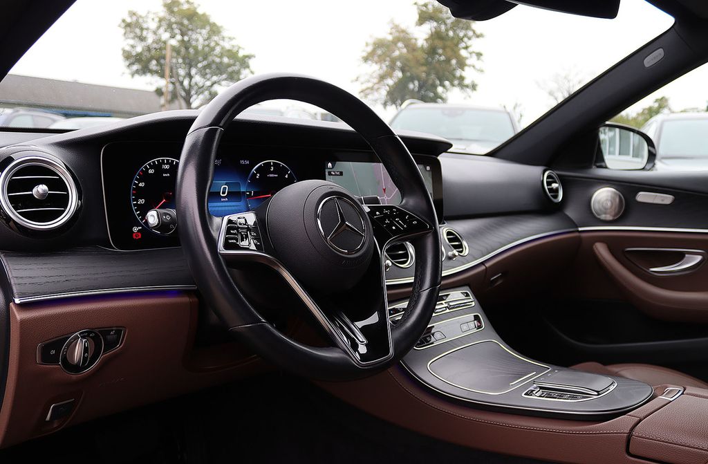 Mercedes-Benz E 220 2021