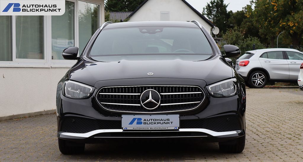 Mercedes-Benz E 220 2021