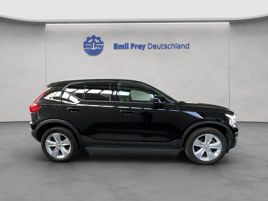 Volvo XC40 2024
