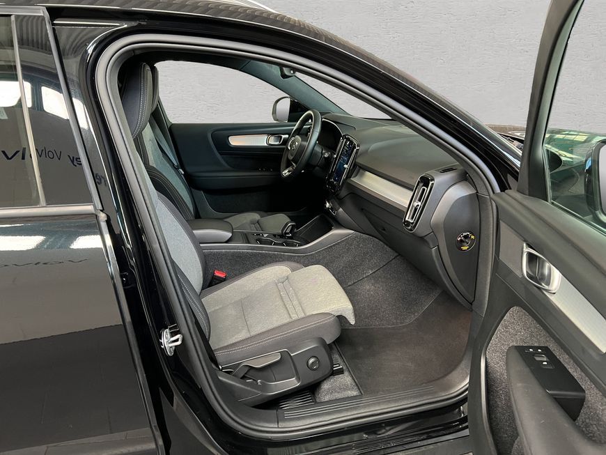 Volvo XC40 2024