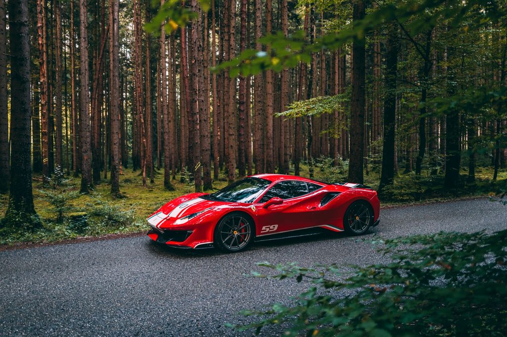 Ferrari 488 Pista 2019