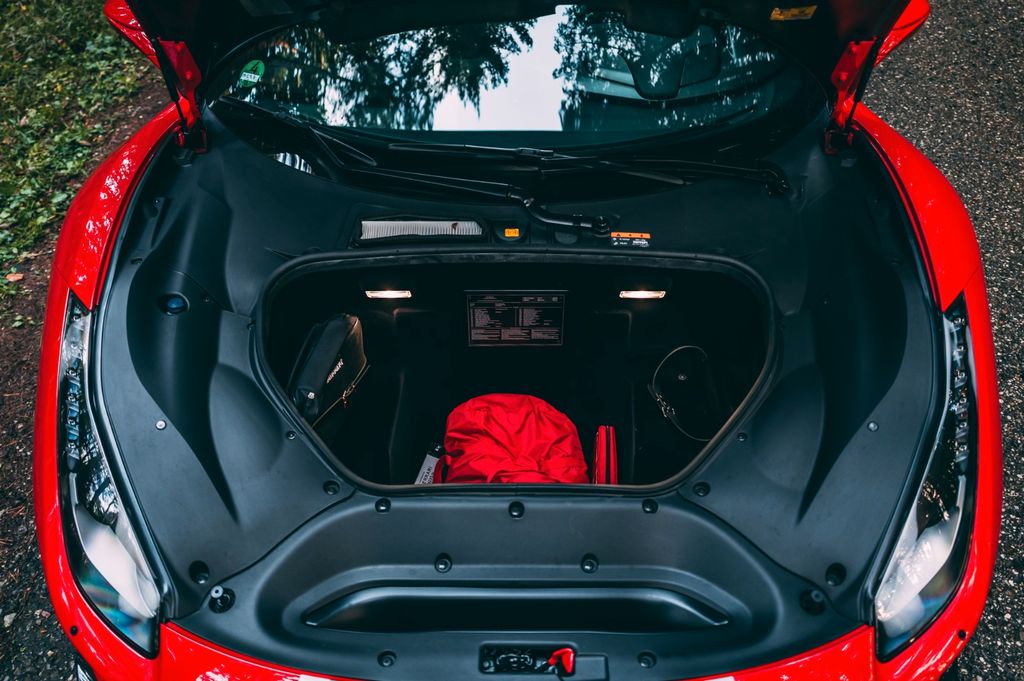 Ferrari 488 Pista 2019