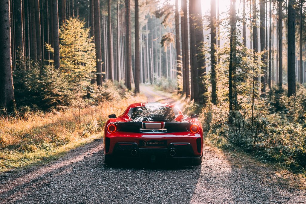Ferrari 488 Pista 2019
