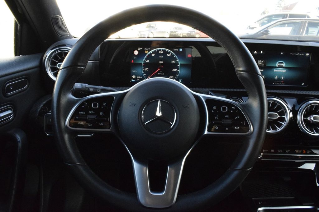 Mercedes-Benz A 200 2020