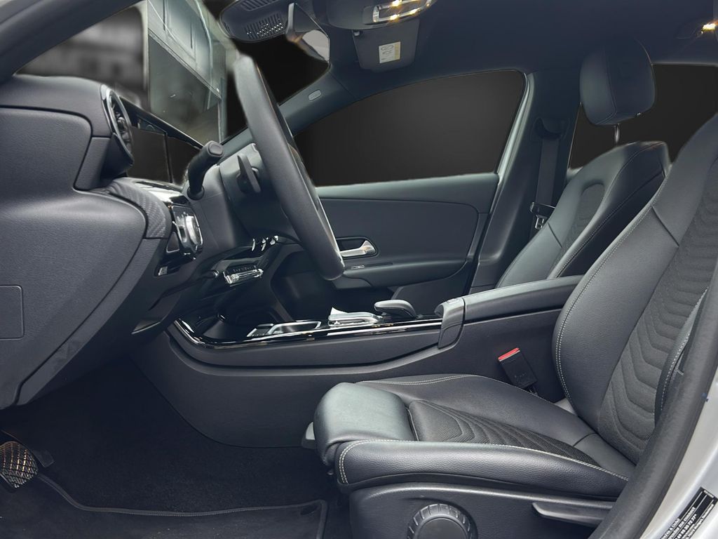 Mercedes-Benz A 180 2022