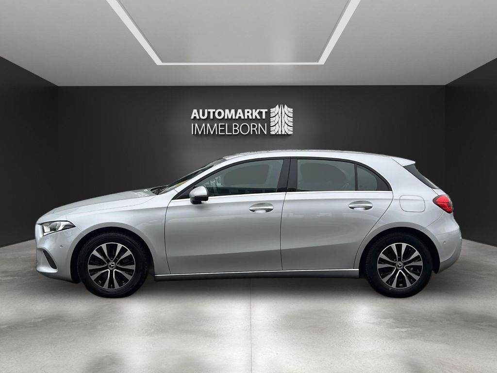 Mercedes-Benz A 180 2022