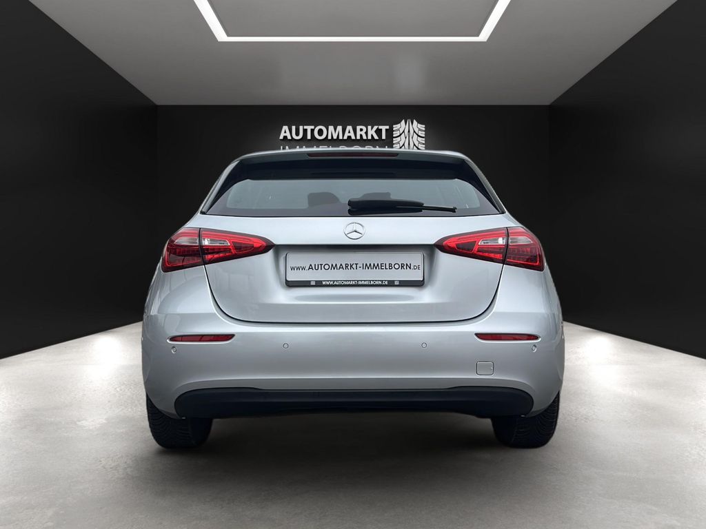 Mercedes-Benz A 180 2022