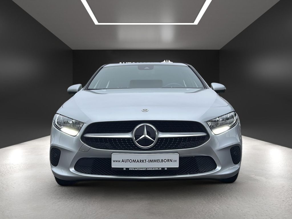 Mercedes-Benz A 180 2022