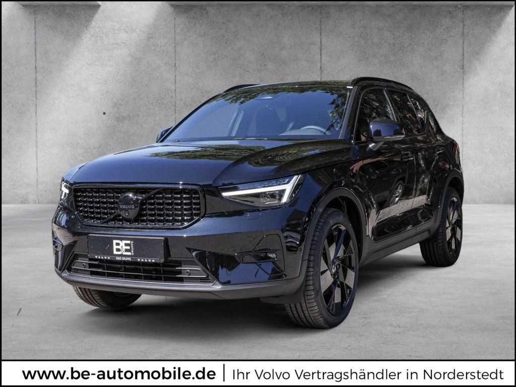 Volvo XC40 2025