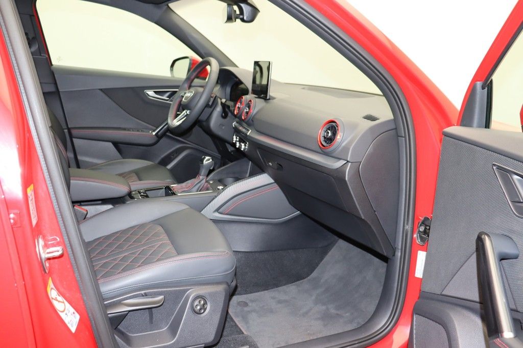 Audi Q2 2024