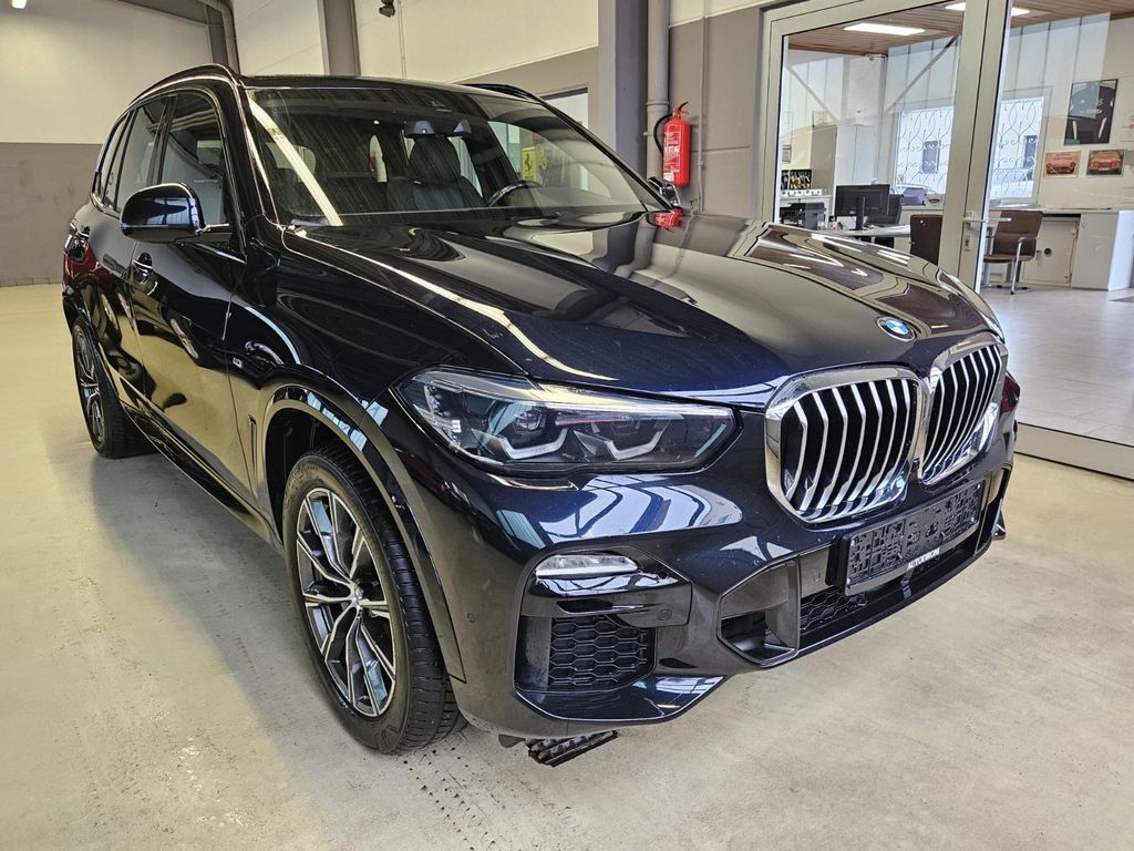 BMW X5 2021