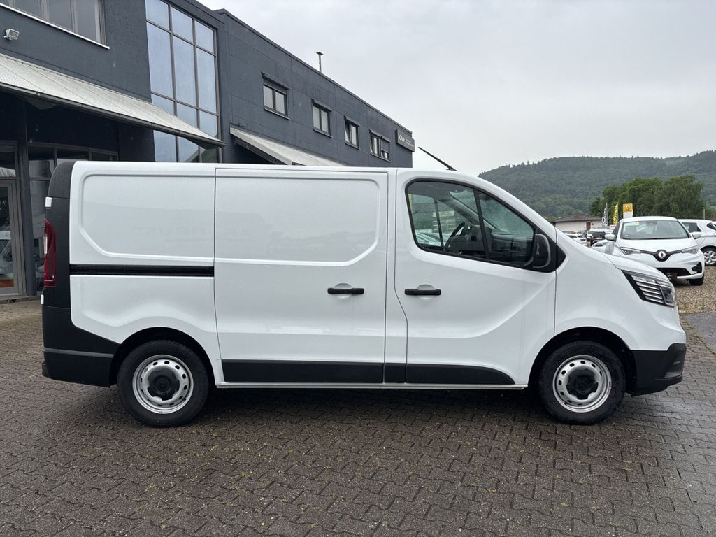 Renault Trafic 2023