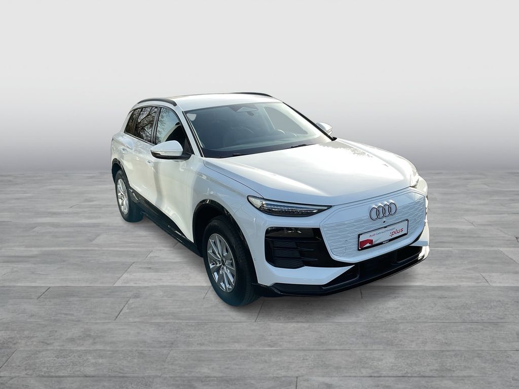 Audi Q6 e-tron 2025