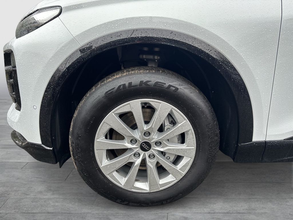 Audi Q6 e-tron 2025