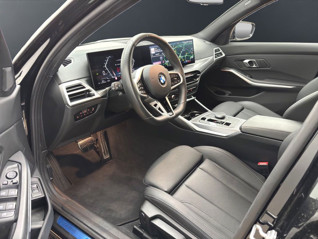 BMW 318 2024