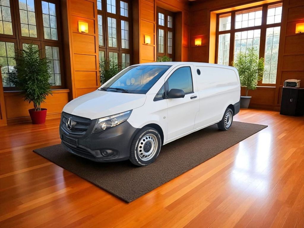 Mercedes-Benz Vito 2021