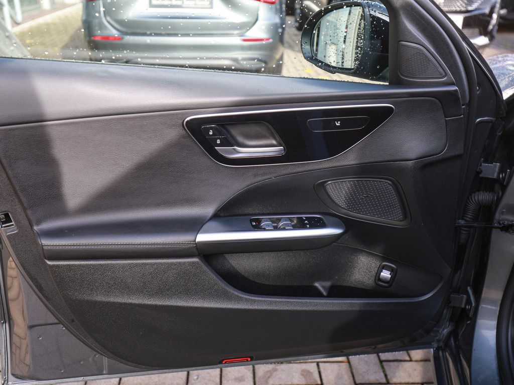 Mercedes-Benz C 200 2023