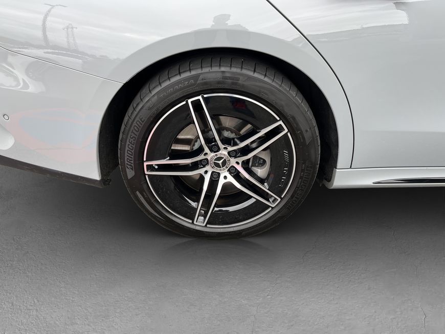 Mercedes-Benz E 300 2024