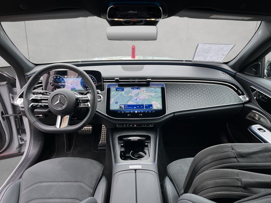 Mercedes-Benz E 300 2024