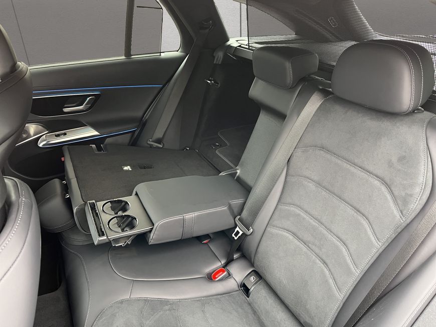 Mercedes-Benz E 300 2024