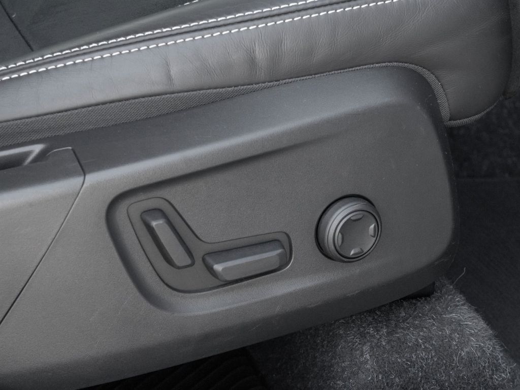 Volvo XC40 2021