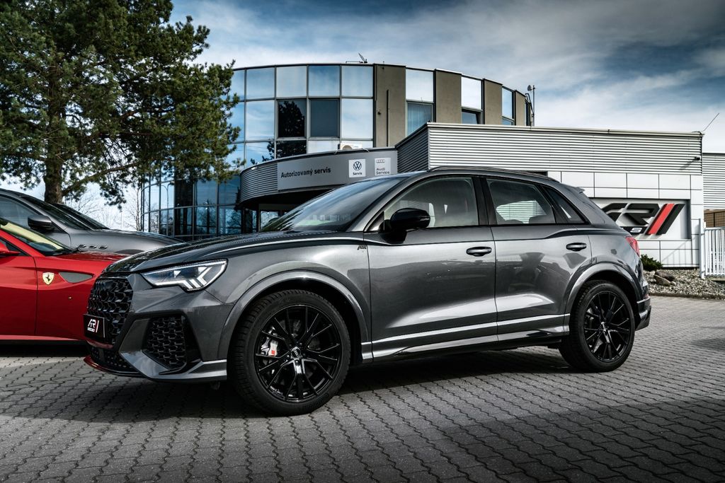 Audi RSQ3 2020