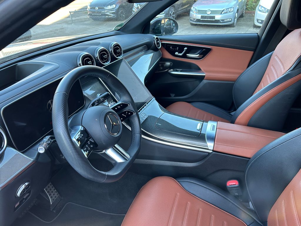 Mercedes-Benz GLC 300 2023