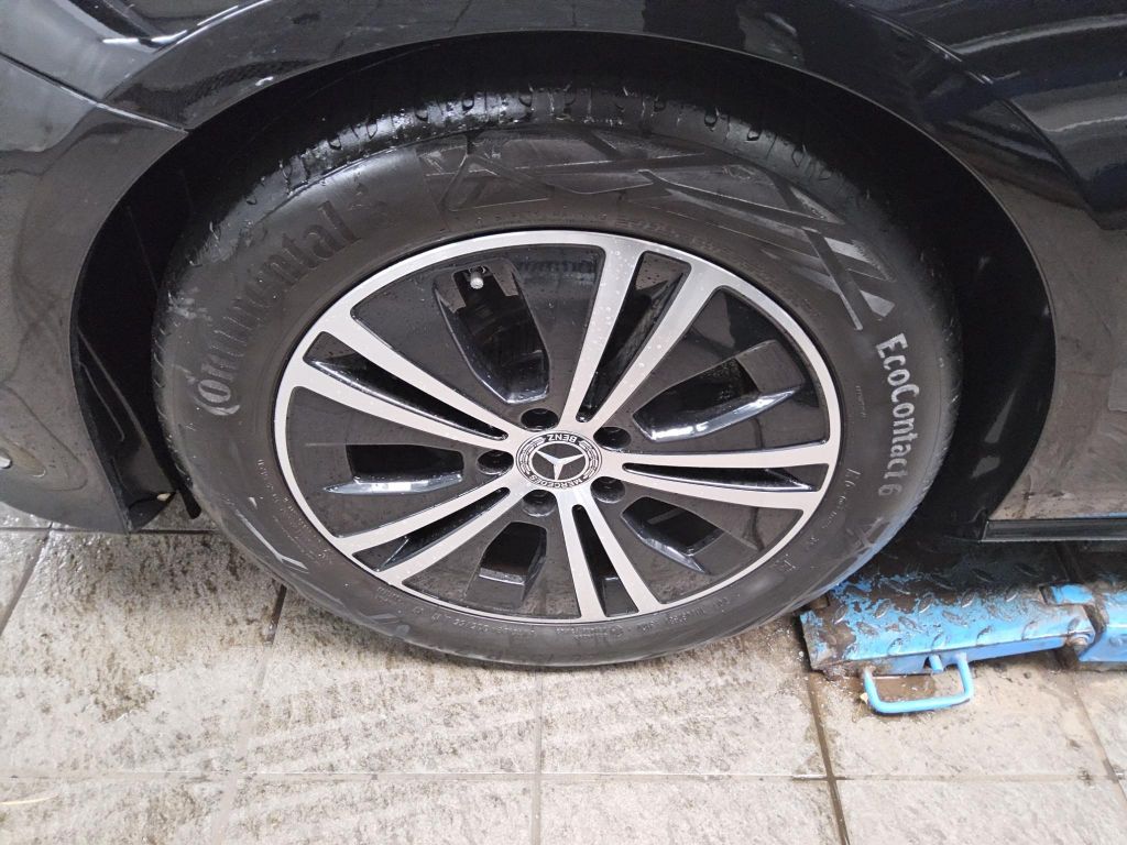 Mercedes-Benz E 220 2020