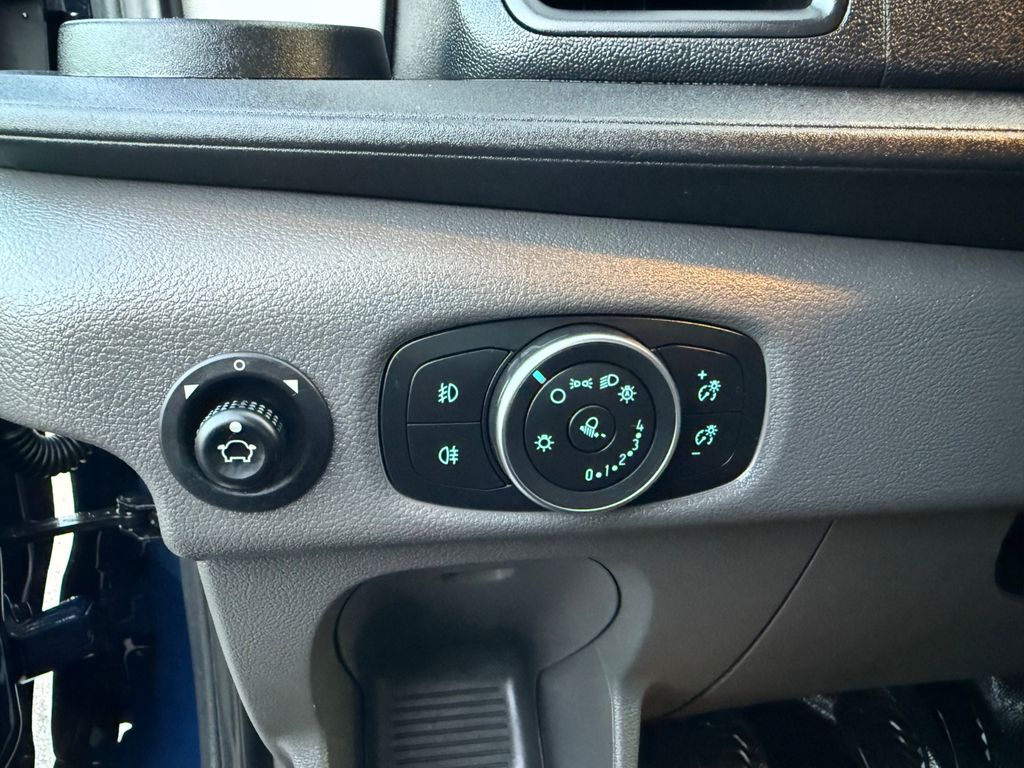 Ford Transit 2023