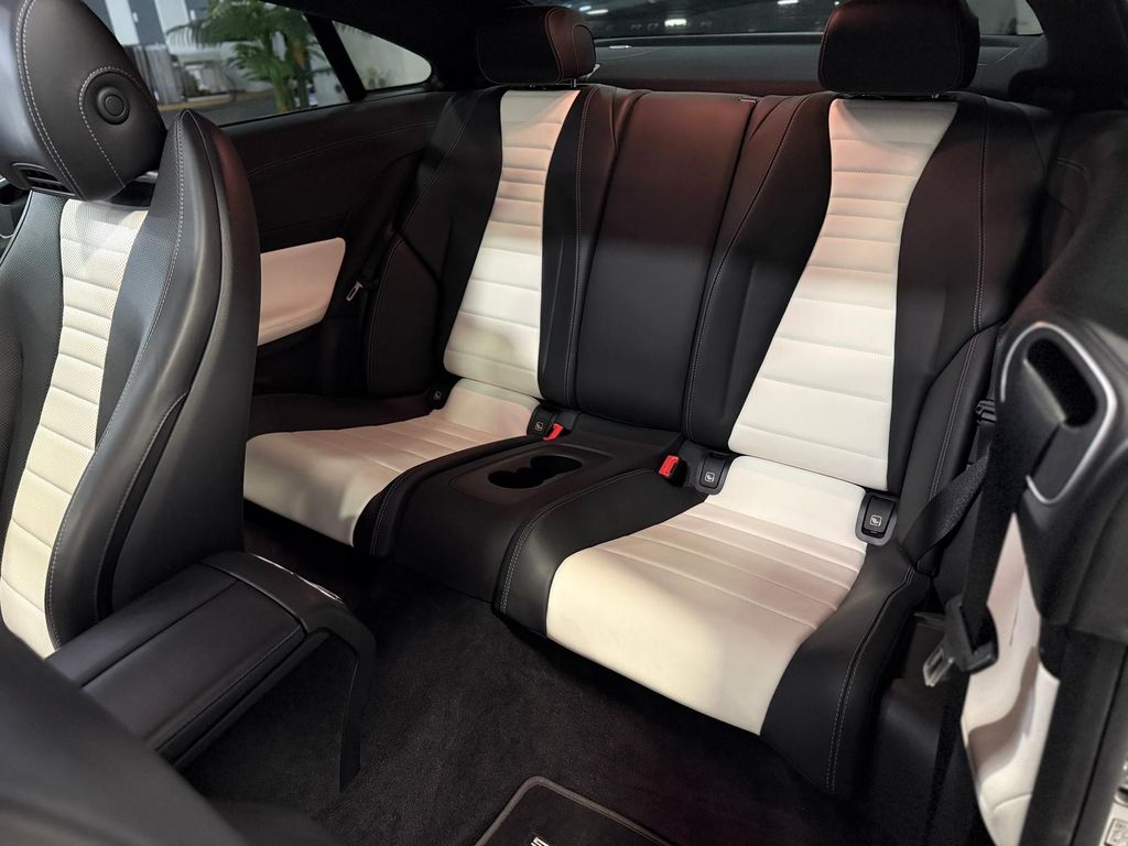 Mercedes-Benz E 400 2020