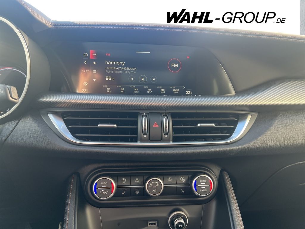 Alfa Romeo Stelvio 2025