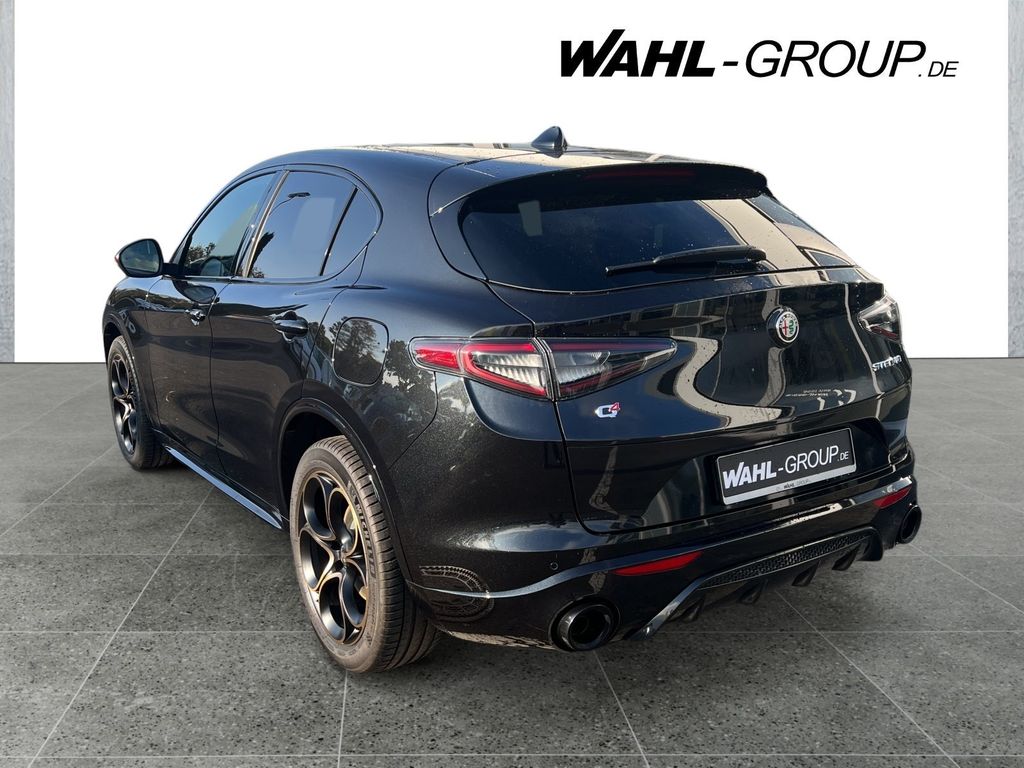 Alfa Romeo Stelvio 2025
