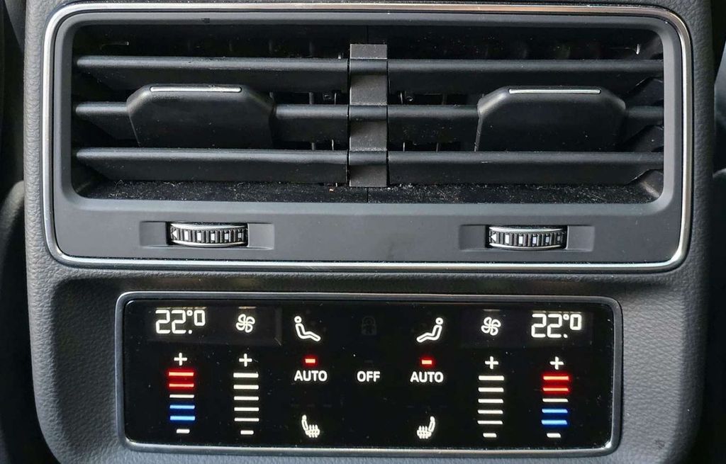Audi Q8 2023