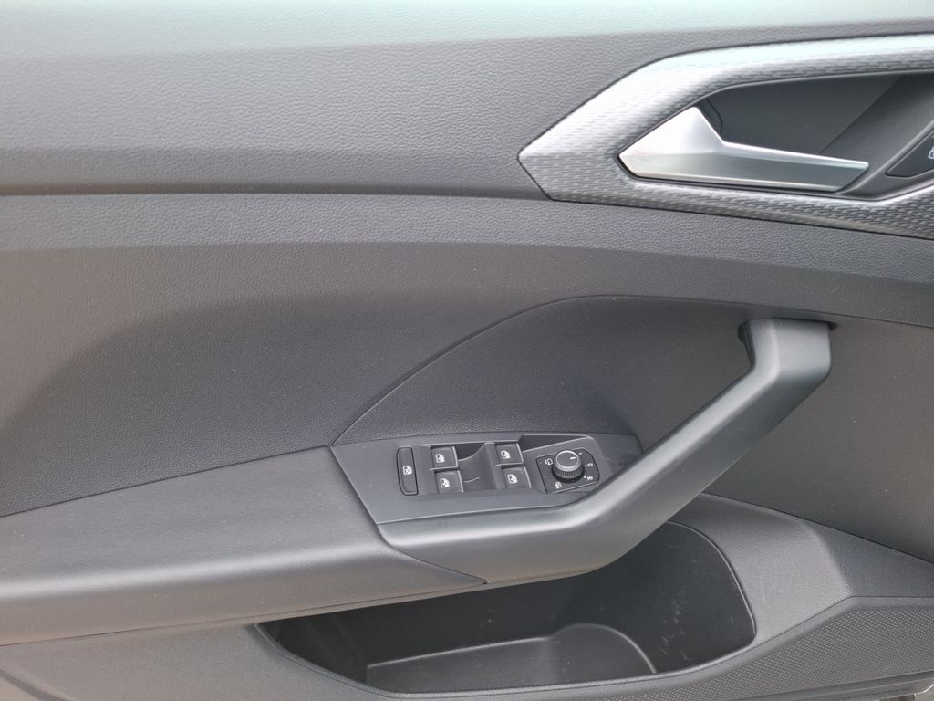 Volkswagen T-Cross 2023