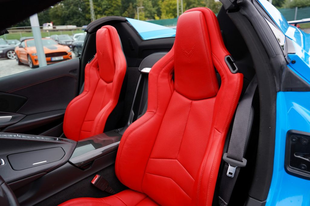 Corvette C8 2021
